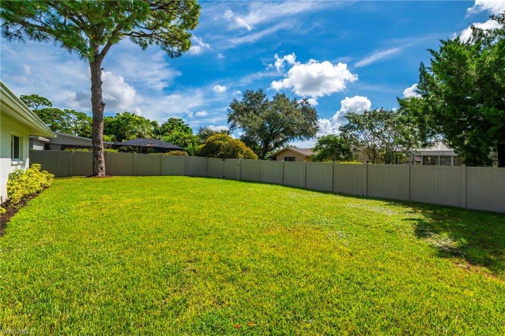 178 Westwood Dr, Naples, photo 22