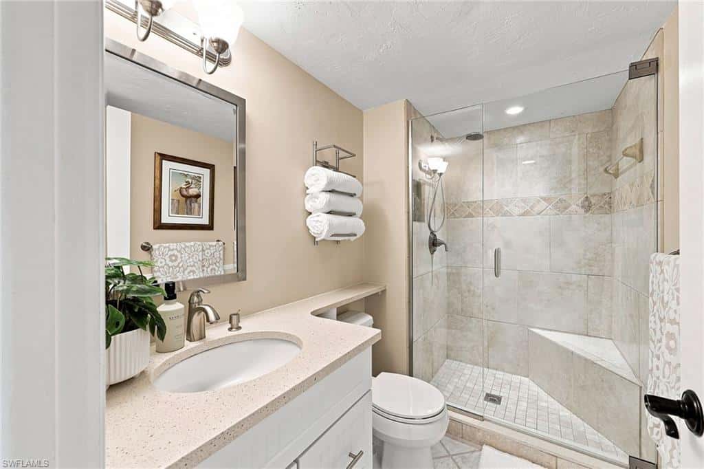10475 Gulf Shore Dr #114, Naples, photo 20