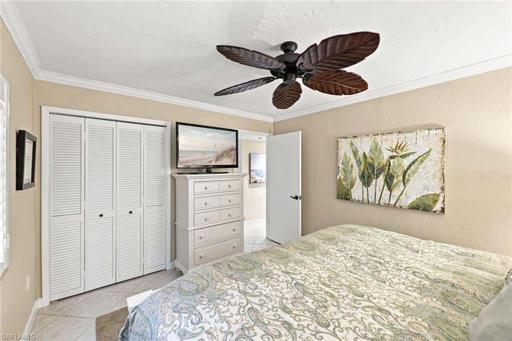 10475 Gulf Shore Dr #114, Naples, photo 19