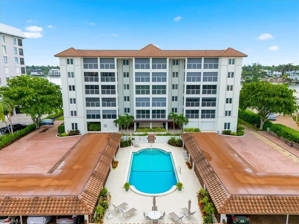 2600 Gulf Shore Blvd #42, Naples, photo 23