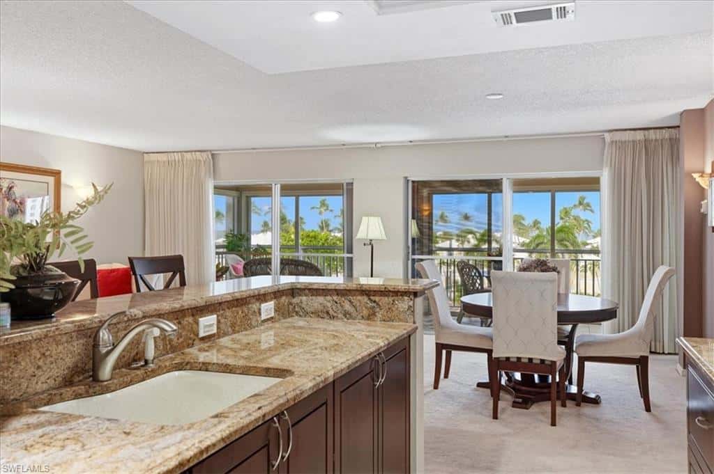 2600 Gulf Shore Blvd #42, Naples, photo 6