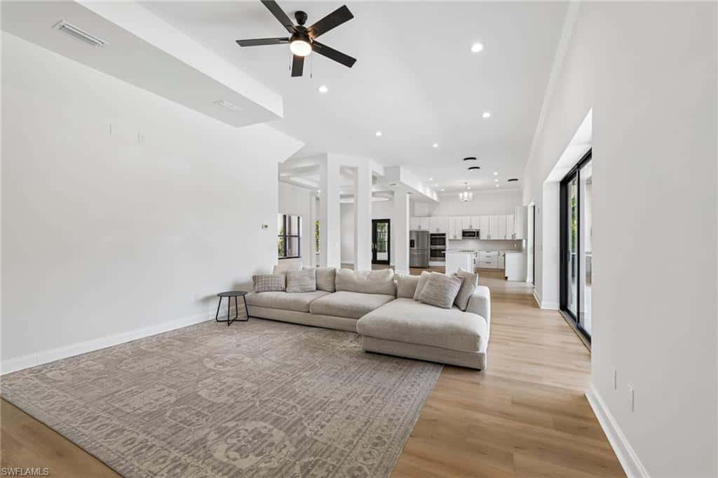 15701 Chatfield Dr, Fort Myers, photo 9