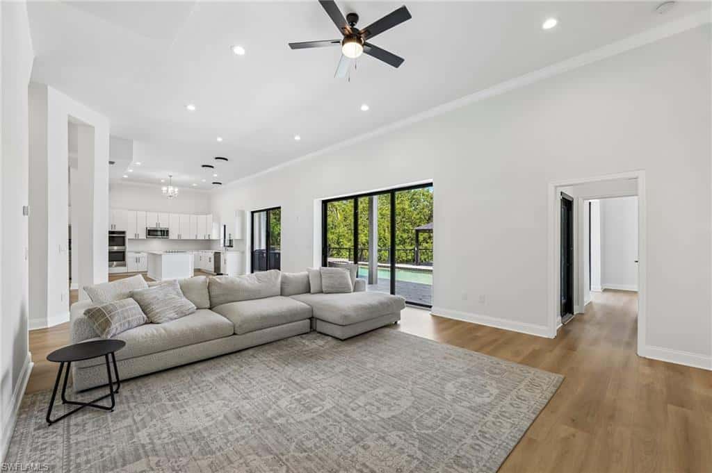 15701 Chatfield Dr, Fort Myers, photo 10