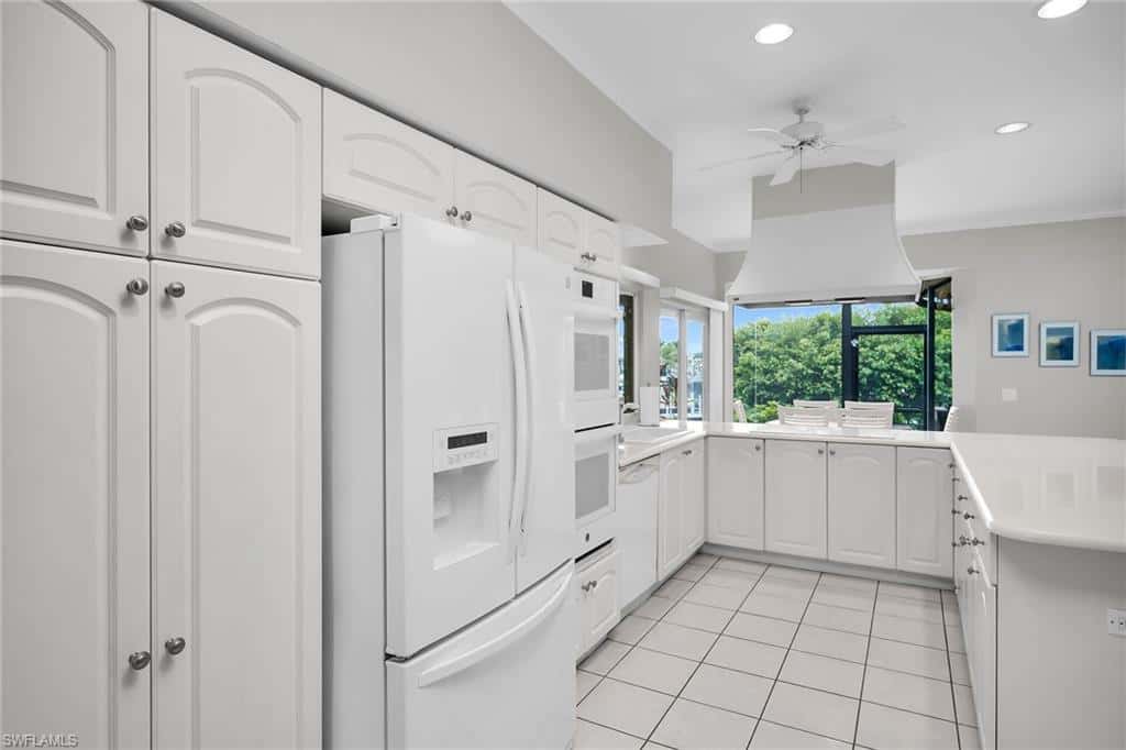 200 Windbrook Ct, Marco Island, photo 34