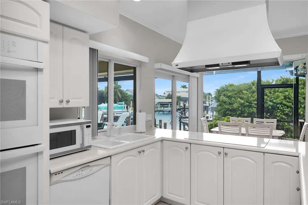 200 Windbrook Ct, Marco Island, photo 11