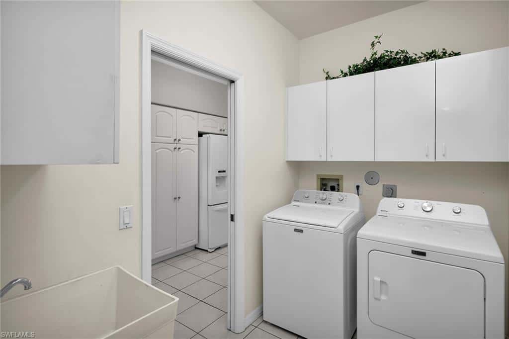 200 Windbrook Ct, Marco Island, photo 21