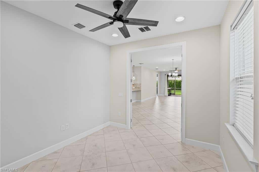 10657 Jackson Square Dr, Estero, photo 12
