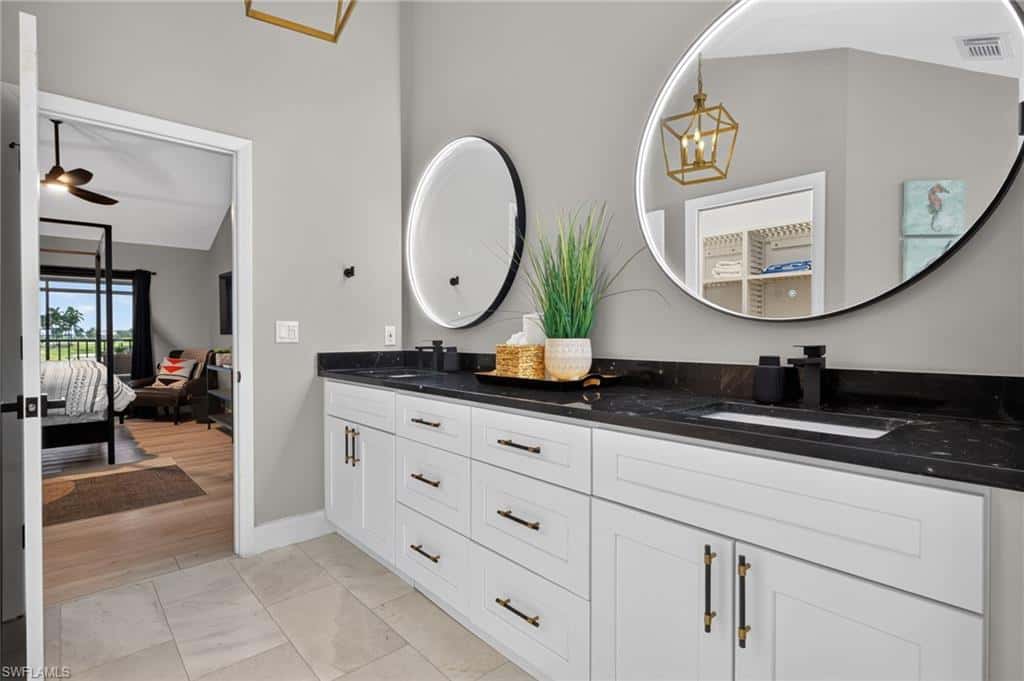 9076 Mockingbird Dr, Sanibel, photo 19