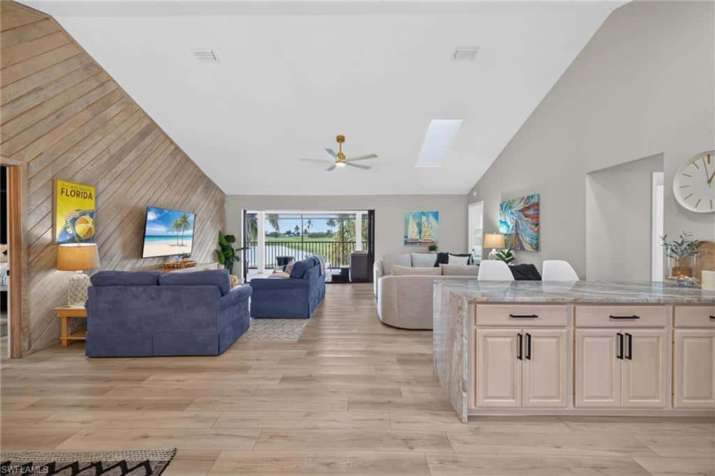 9076 Mockingbird Dr, Sanibel, photo 4