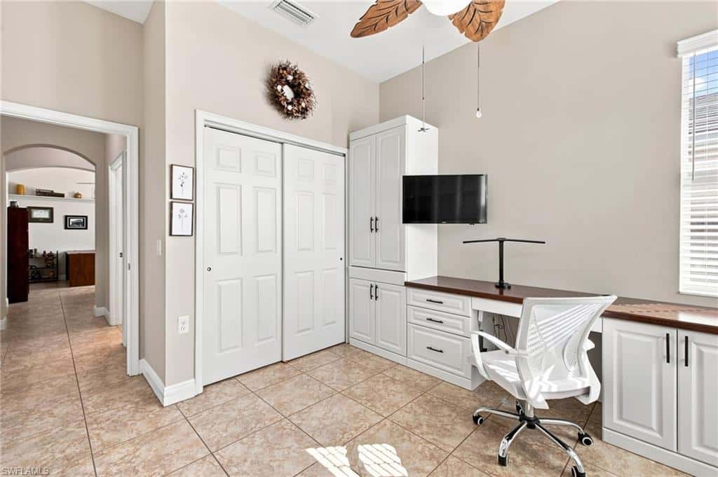 10694 Camarelle Cir, Fort Myers, photo 10