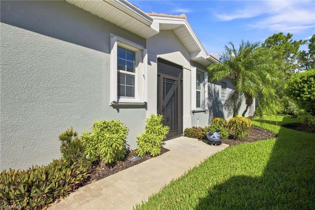 10694 Camarelle Cir, Fort Myers, photo 25