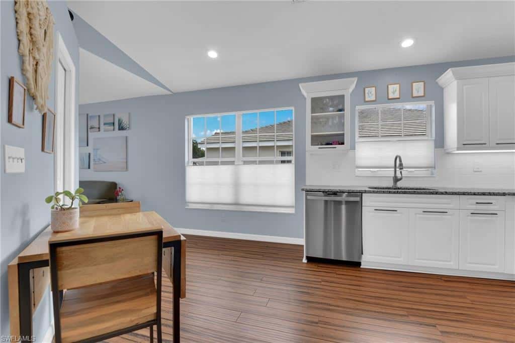3770 Fieldstone Blvd #1505, Naples, photo 6