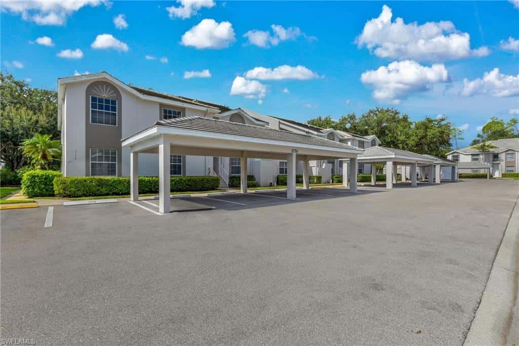 3770 Fieldstone Blvd #1505, Naples, photo 4