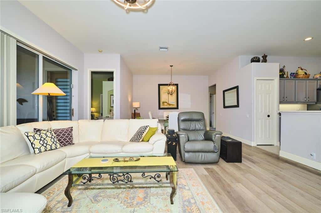 9203 Willowcrest Ct, Fort Myers, photo 12