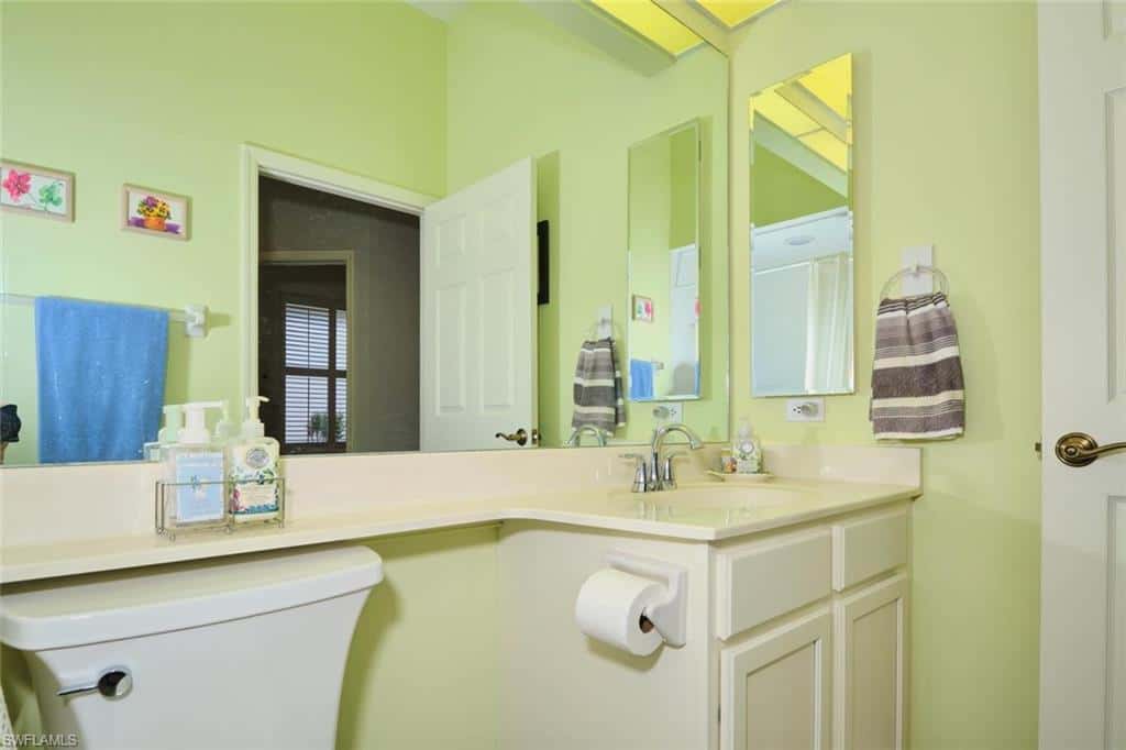 9203 Willowcrest Ct, Fort Myers, photo 35