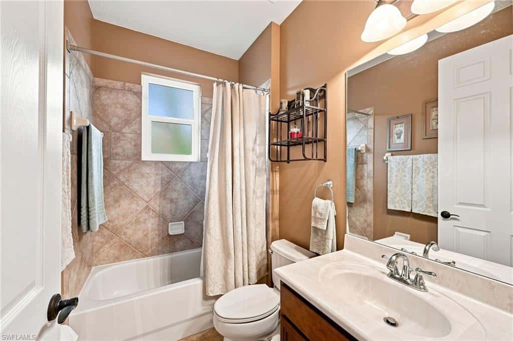 19790 Maddelena Cir, Estero, photo 15