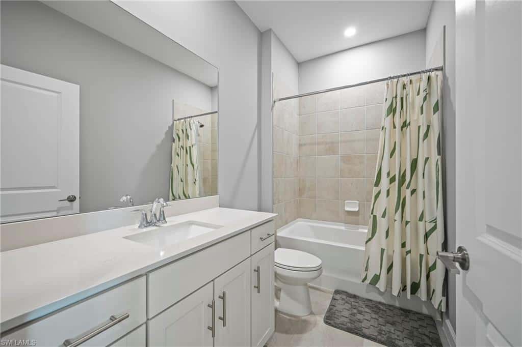 19568 Hinkley Dr, Estero, photo 15