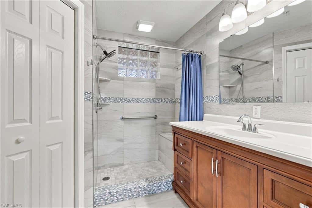 6560 Huntington Lakes Cir #104, Naples, photo 18