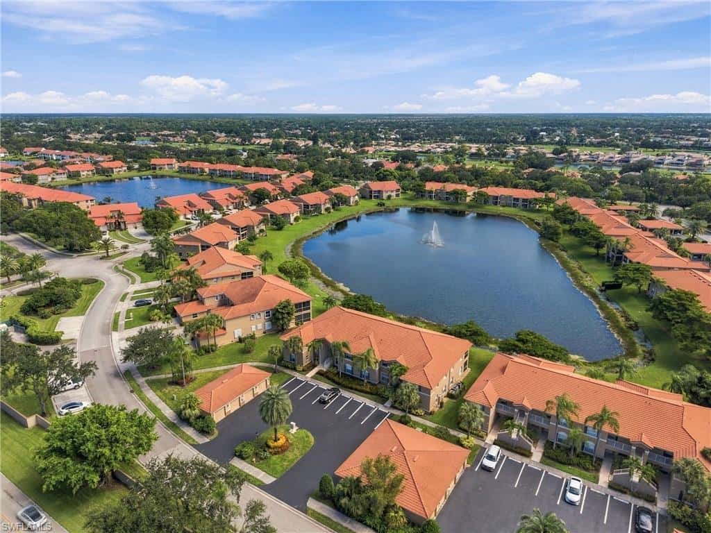 6560 Huntington Lakes Cir #104, Naples, photo 35