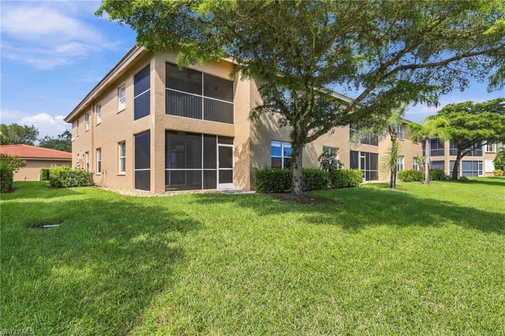 6560 Huntington Lakes Cir #104, Naples, photo 29