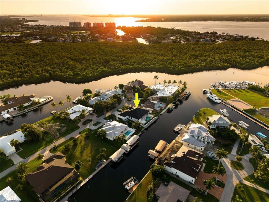 111 Montrose Dr, Fort Myers, photo 47