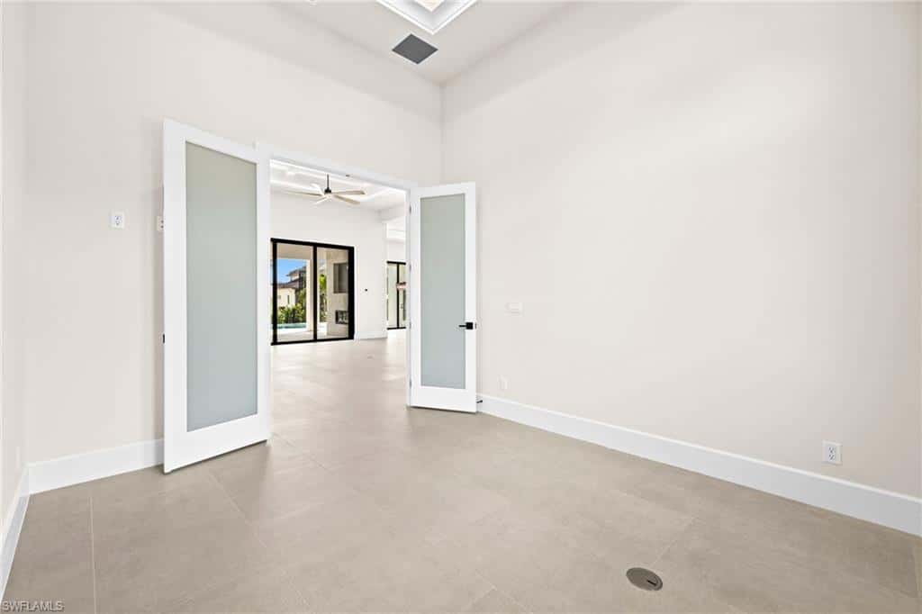 111 Montrose Dr, Fort Myers, photo 22