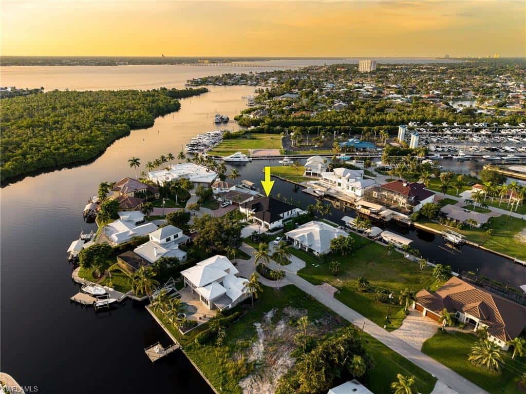 111 Montrose Dr, Fort Myers, photo 9