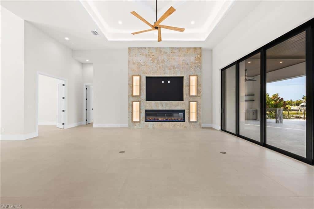 111 Montrose Dr, Fort Myers, photo 15