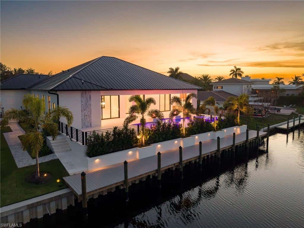 111 Montrose Dr, Fort Myers, photo 40
