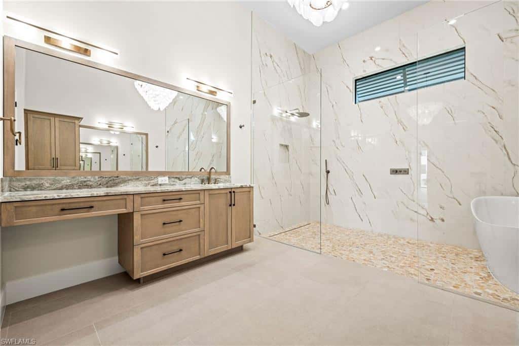 111 Montrose Dr, Fort Myers, photo 25