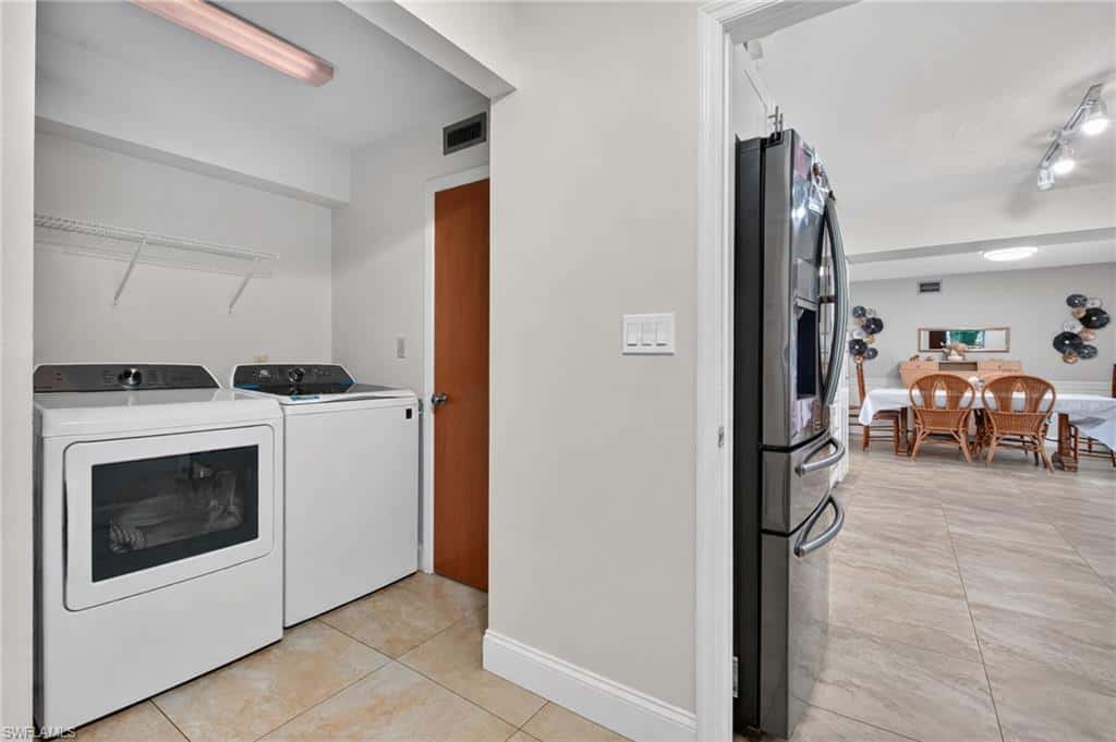 2281 53rd St, Naples, photo 9