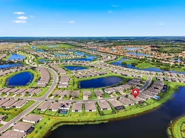 3304 Menores Way, Fort Myers, photo 45