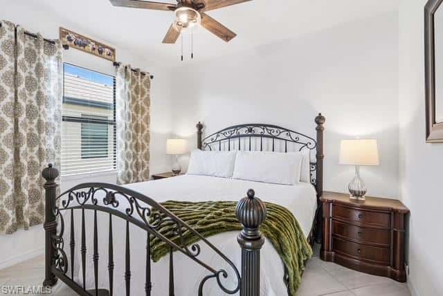 3304 Menores Way, Fort Myers, photo 17