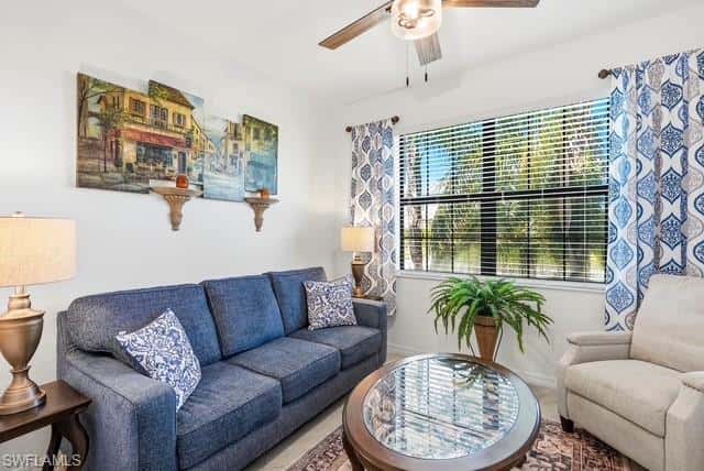 3304 Menores Way, Fort Myers, photo 15