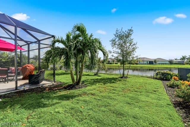 3304 Menores Way, Fort Myers, photo 37