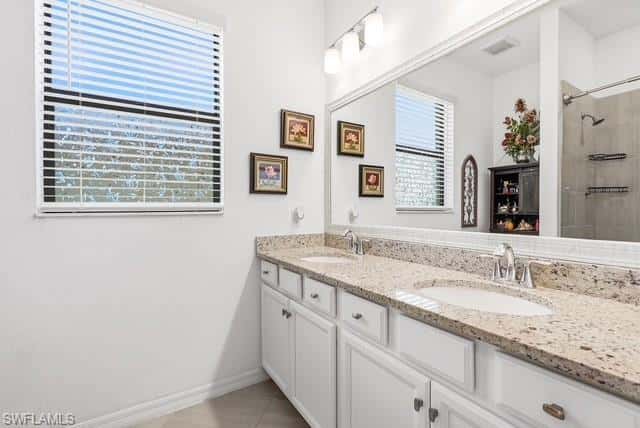 3304 Menores Way, Fort Myers, photo 28