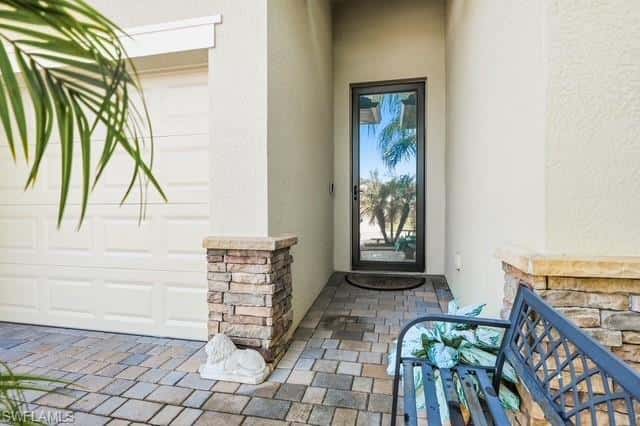 3304 Menores Way, Fort Myers, photo 4