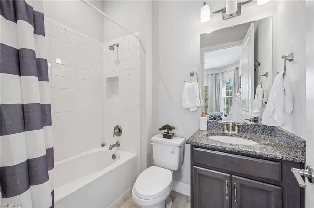 8131 Lucello Ter, Naples, photo 16