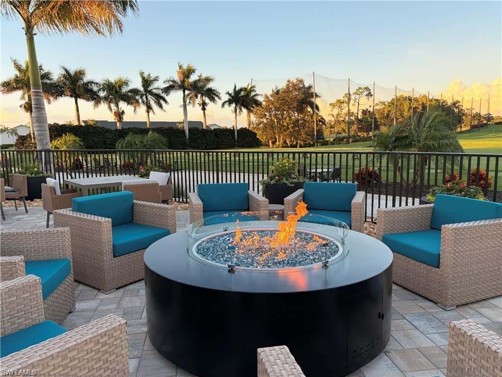 7300 Glenmoor Ln #205, Naples, photo 5