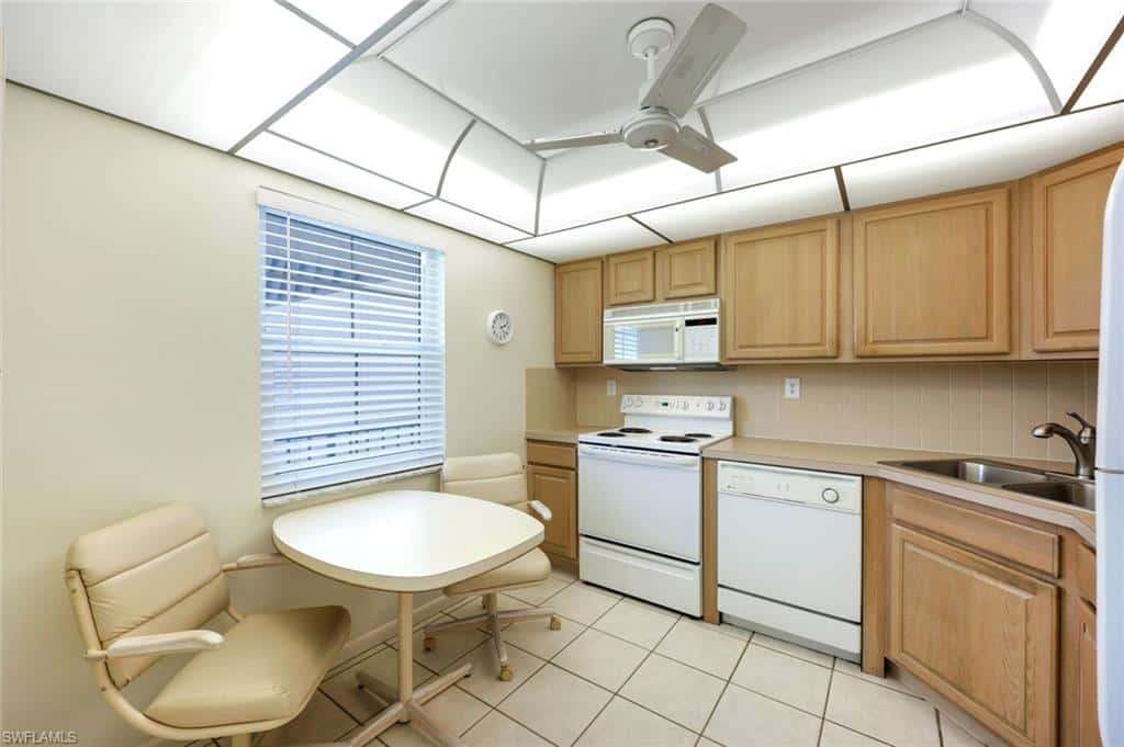 4200 Belair Ln #302, Naples, photo 7