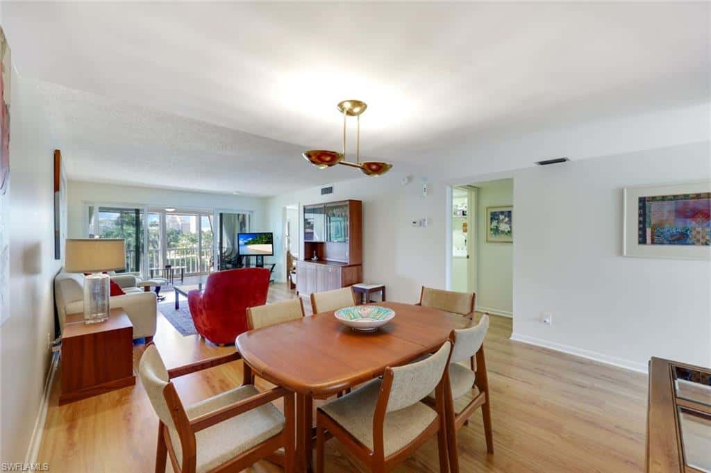 4200 Belair Ln #302, Naples, photo 4