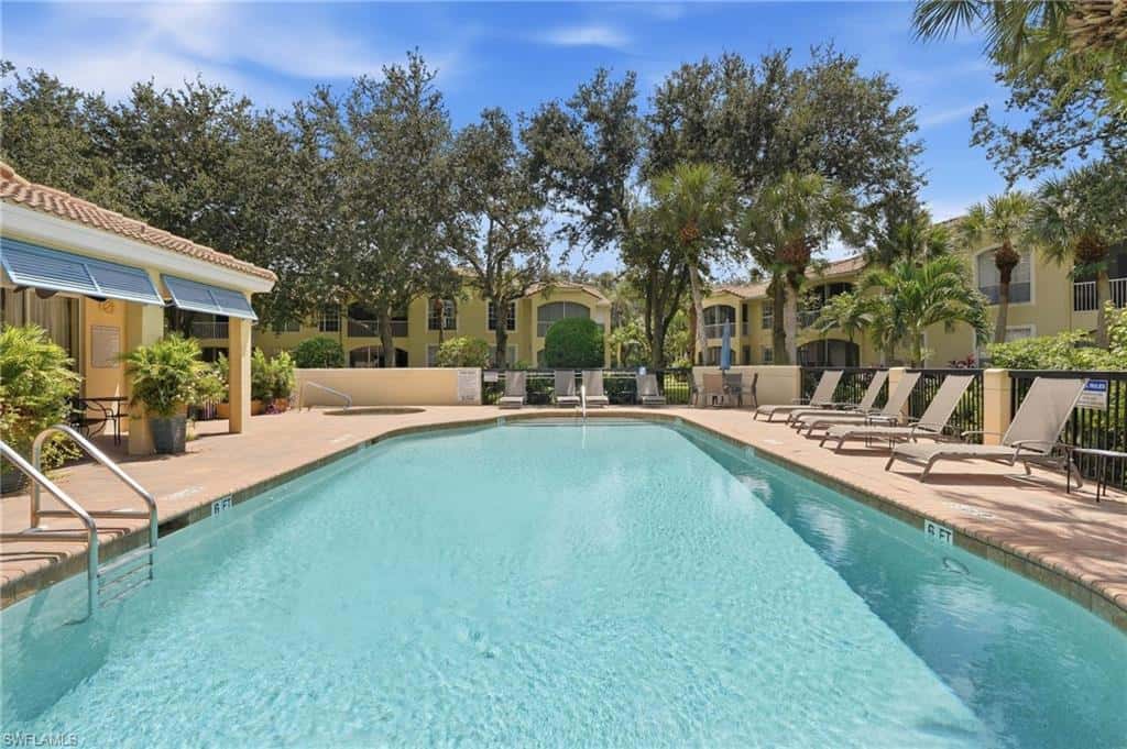 73 Silver Oaks Cir #10201, Naples, photo 23