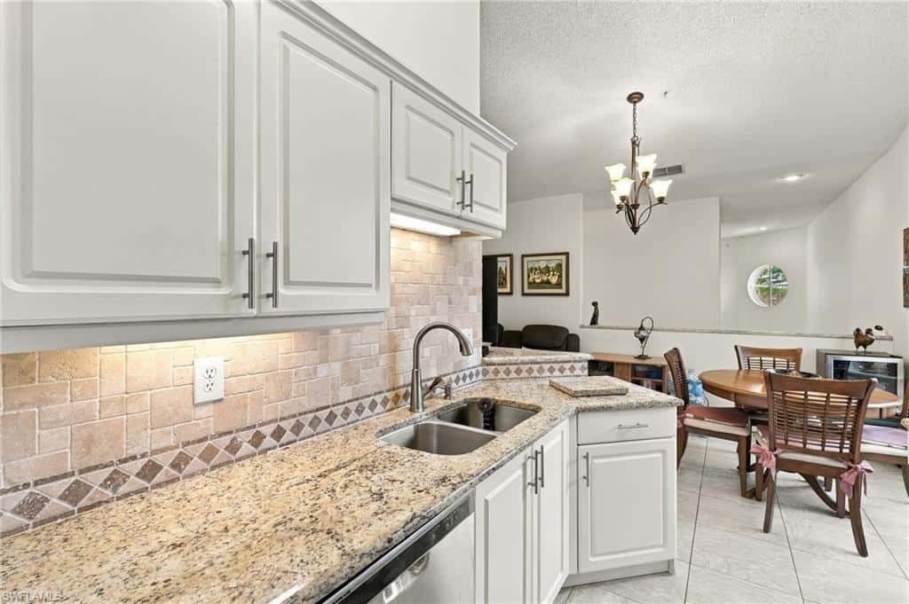 73 Silver Oaks Cir #10201, Naples, photo 7