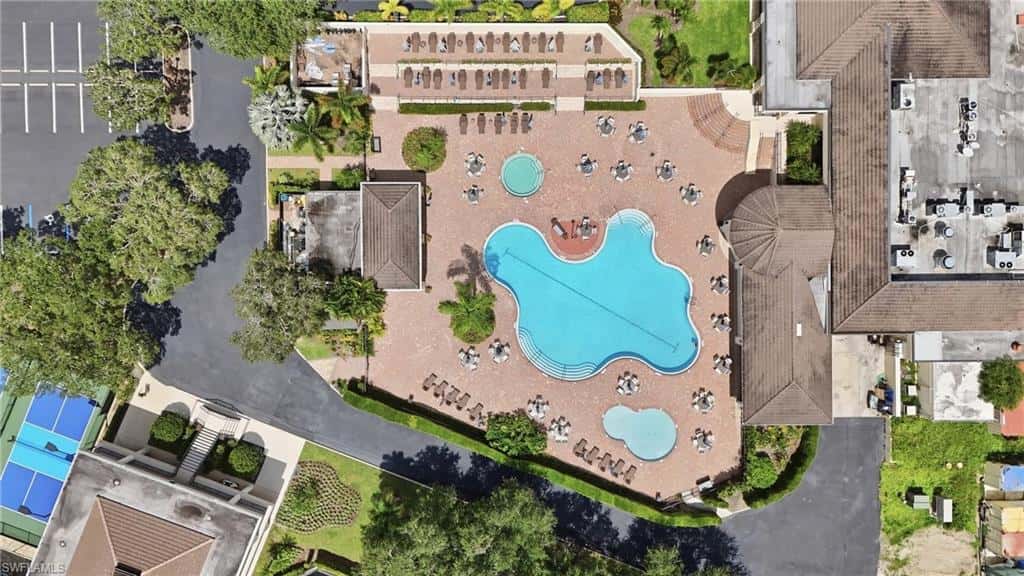 73 Silver Oaks Cir #10201, Naples, photo 28