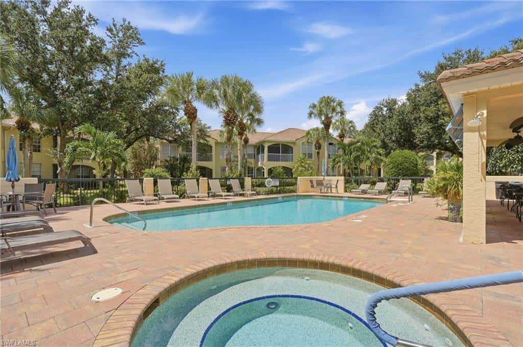 73 Silver Oaks Cir #10201, Naples, photo 24