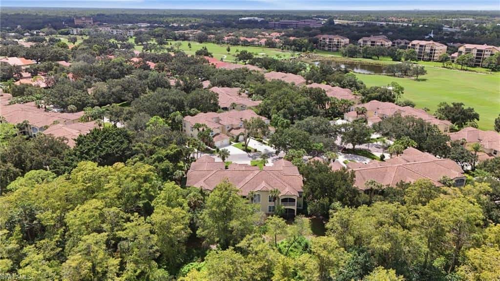 73 Silver Oaks Cir #10201, Naples, photo 25