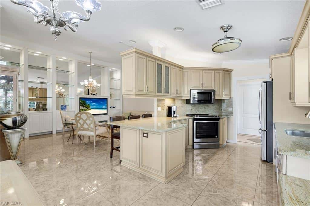 5808 Drummond Way, Naples, photo 4