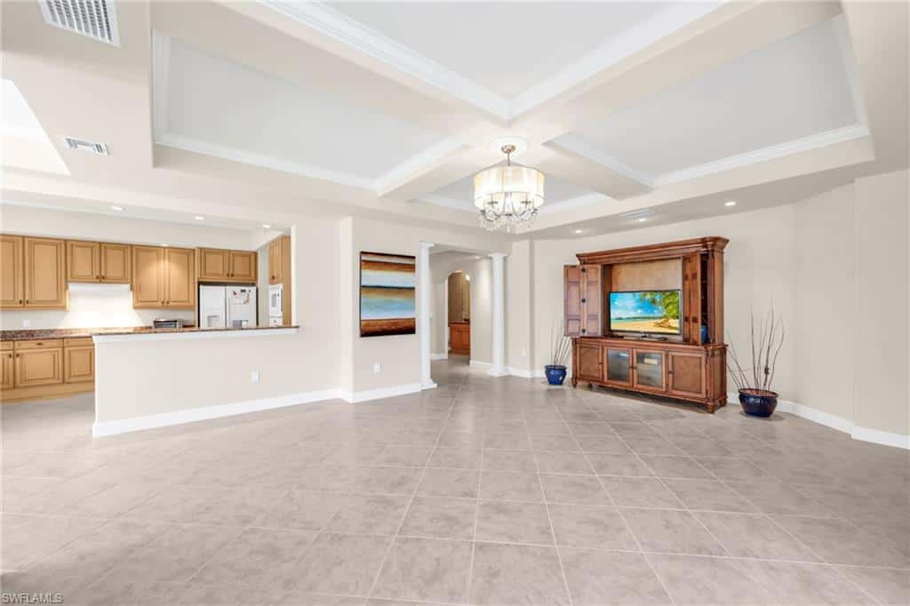 545 Avellino Isles Cir #29102, Naples, photo 6