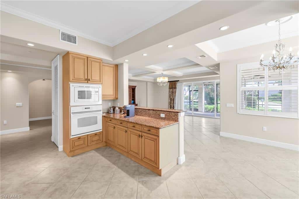 545 Avellino Isles Cir #29102, Naples, photo 9