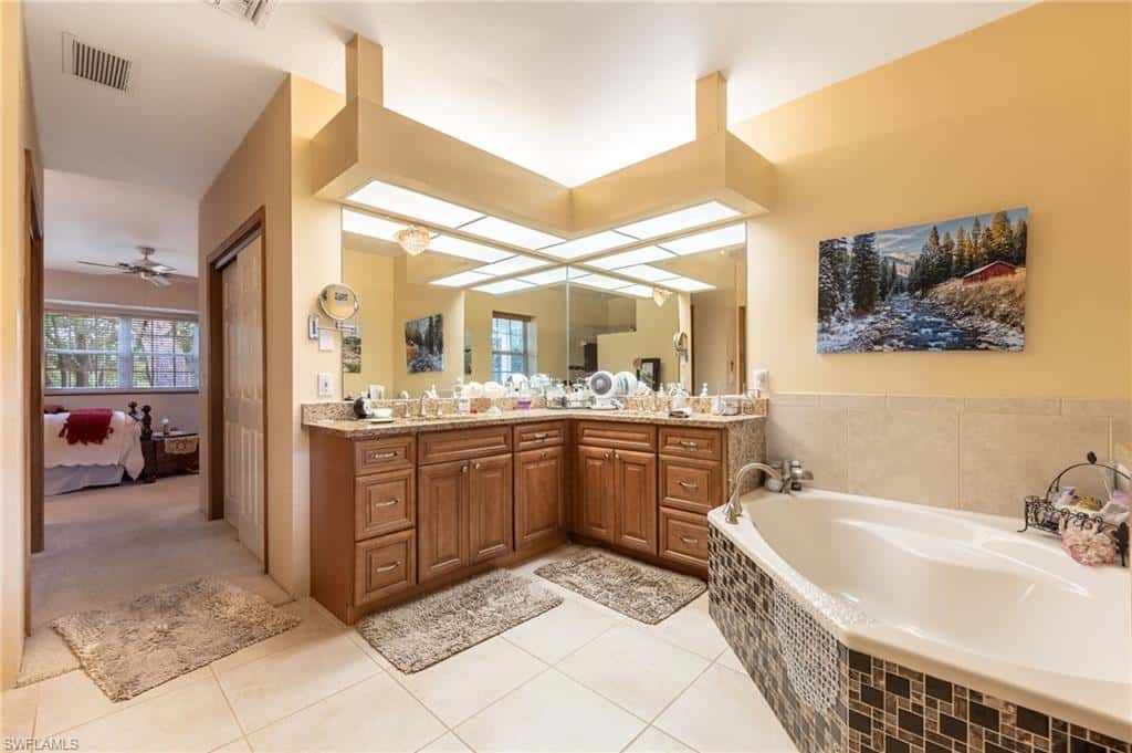 4691 Long Lake Dr, Fort Myers, photo 27